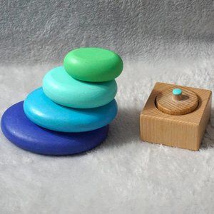 Lovevery Stacking Stones & Pincer Puzzle From The Thinker Play Kit 11-12 months